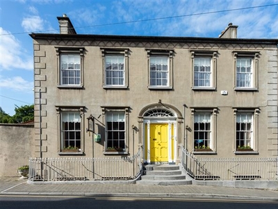 Ashmore House, John Street, Cashel, Co. Tipperary