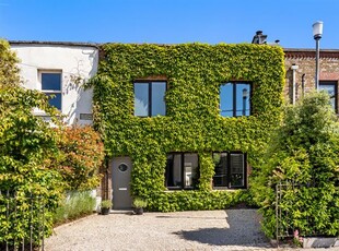 2 Seapoint Terrace, Irishtown, Dublin 4