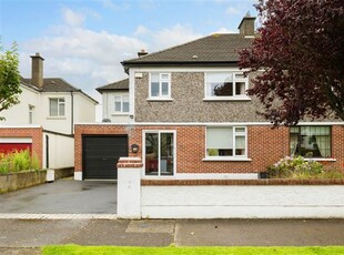 29 Lucan Heights, Lucan, County Dublin