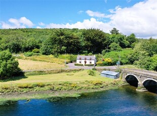 Newbridge Cross, Skibbereen, Cork