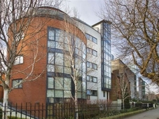 14 Symphony House, Adelaide Road, Dublin 2