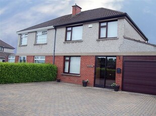 Crannog, 7 Dunmor, Avenue Road, Dundalk, Louth