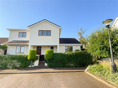 15 Village Gate, Dalkey, County Dublin