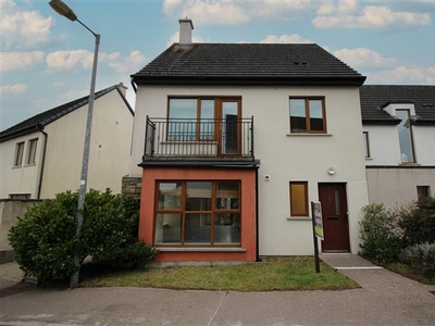 8 Castle Rock, Meadowlands, Macroom, Cork