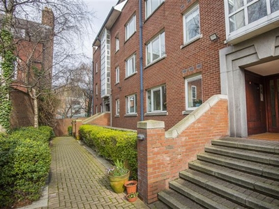 Apartment 3 Deans Court, Christchurch Square, Back Lane, Christchurch, Dublin