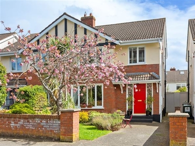 10 Glencairn Heath, Leopardstown, Dublin 18