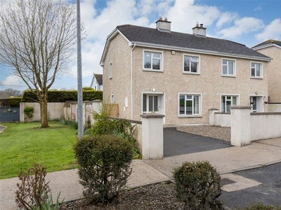 11 Oliver Plunkett Park, Bunclody, Co. Wexford