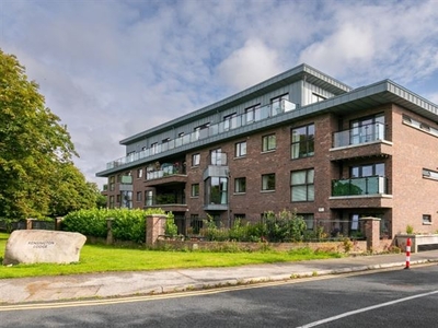 11 The Green, Kensington Lodge, Rochestown Avenue, Dun Laoghaire