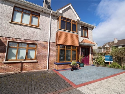 8 Cherry Grove, Heronswood, Carrigaline, Cork