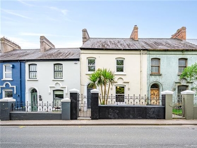 1 Laurelwood, Douglas Road, Cork