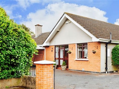 9 Avonmore, Foxrock, Dublin 18