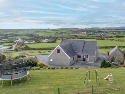 Hillside Ballydermody, Dunhill