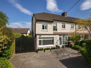 10 Roebuck Crescent , Clonskeagh, Dublin 14