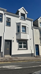 No 6 Maple Court, Cobh, Cork