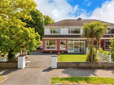 35 Hampton Court, Clontarf, Dublin