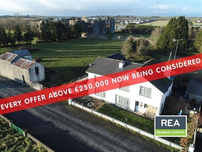 Lough Na Neine House, Castle Avenue, Roscommon Town, Roscommon