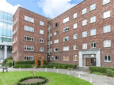 34 Court Apartments, Wilton Place, Dublin 2