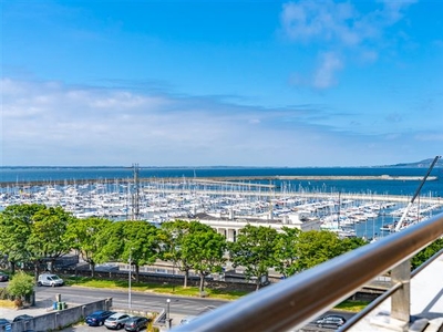 60 Harbour View, Harbour Square, Crofton Road, Dun Laoghaire, County Dublin