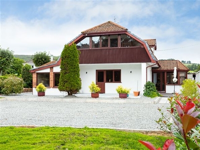 Cedarwood Lodge, Ballyvourney, Cork