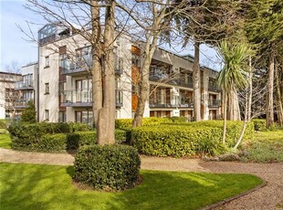 11 Kelston Hall, Foxrock, Dublin 18