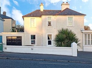 95 Threadneedle Road, Salthill, Co. Galway