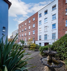 11 Grafton Hall, 38-40 Aungier Street, South City Centre, Dublin 2