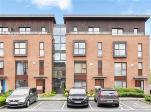 13 Castlegate Dene, Adamstown, Dublin K78Y522