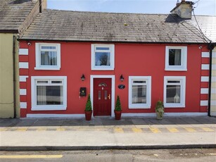 Warren Hill House, Upper Main Street, Ballyporeen, Tipperary