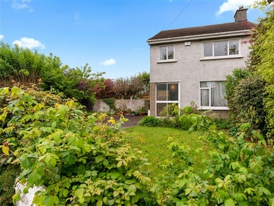 10 Lorcan Park , Santry, Dublin 9