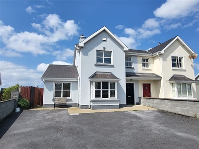 44 Woodfield Drive, Kilrush, Clare