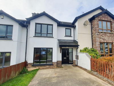 27 The Green Clonattin Village, Gorey