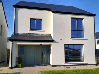 6 College View Place, Westport Road, Castlebar, Co. Mayo