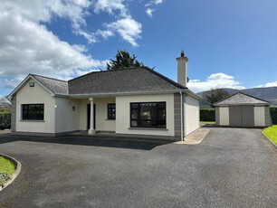 Cloneen Village, Fethard