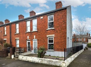 33 DeCourcy Square, Glasnevin, Dublin 9