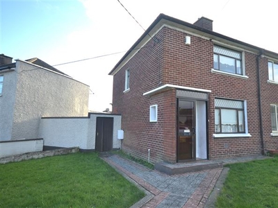 96 Le Fanu Road, Ballyfermot, Dublin 10