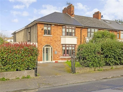 4 Hollybrook Park, Clontarf, Dublin 3