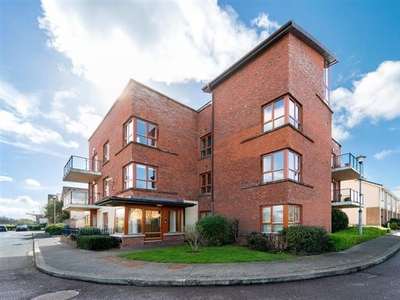 19E Fernleigh Dale, Castleknock, Dublin 15