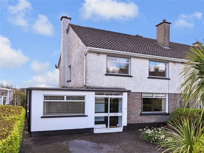 26 Glenard Crescent, Salthill, Galway