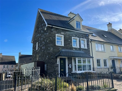 31 The Lawn, Castletownsend, West Cork