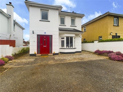 4 Scahill Park, Ballinlough, Roscommon