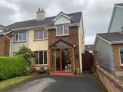 46 Cluain Dara, Knocknacarra, Galway City