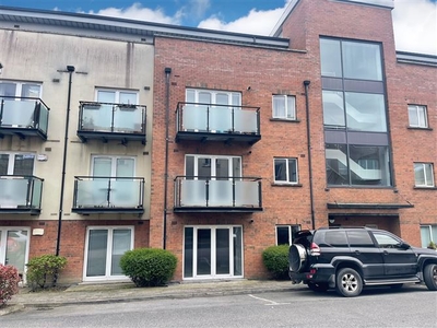 8 Mayeston Crescent, Mayeston Hall, Finglas, Dublin 11