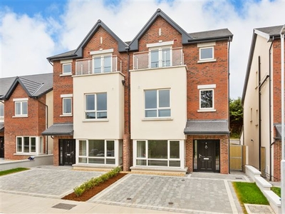 Laragh - 5 Bed Semi Detached, Lyreen Lodge, Dunboyne Rd., Maynooth, Co. Kildare