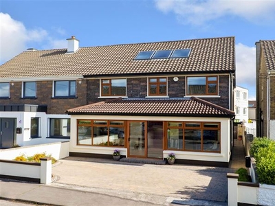 4 Whitestrand Park, Salthill, Galway, County Galway