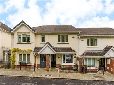 10 Cruagh Rise, Cruagh Manor, Stepaside, Dublin 18