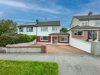 13 Lakeshore Drive, Renmore, Galway City