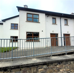 4 Craobh Ban, Newport, Mayo