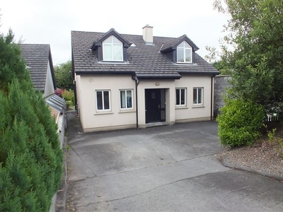 2 Castle Cove, Collooney, Sligo