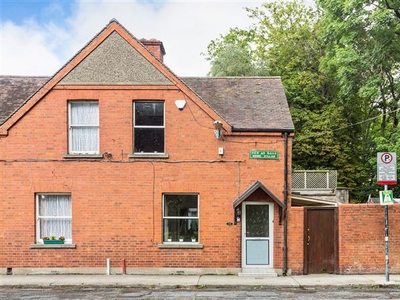 52 Home Villas, Donnybrook, Dublin 4