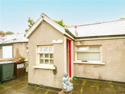 Furze Cottage, 15 Glenalua Road, Killiney, County Dublin